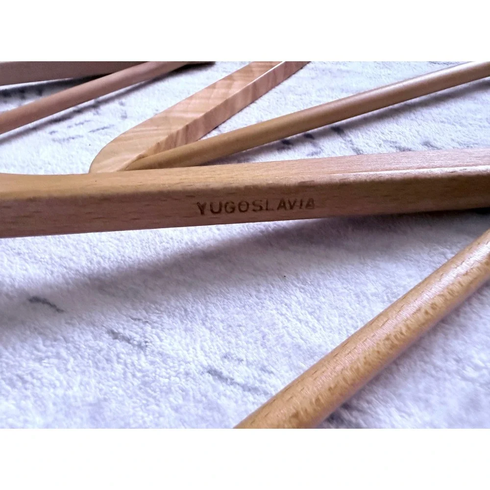Lot of 5 Vintage Wooden Clothes Hangers‎ Mixed Yugoslavia Taiwan Closet Storage